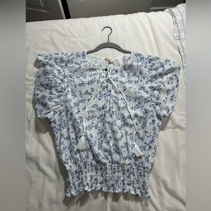 Solitaire Blue and White Floral Blouse